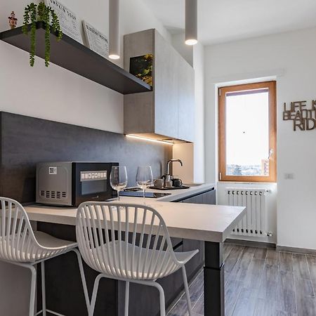 Licia & Tonino Apartments Near The Station Lecce Dış mekan fotoğraf