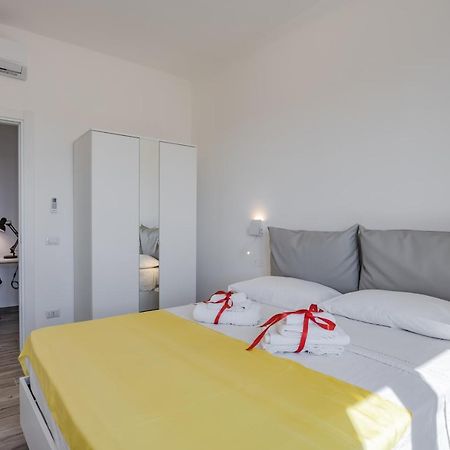 Licia & Tonino Apartments Near The Station Lecce Dış mekan fotoğraf