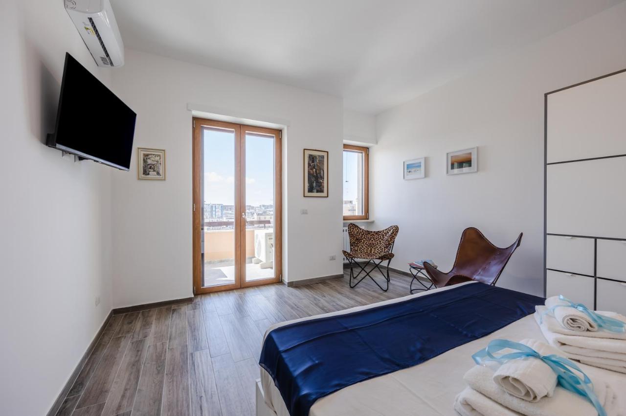 Licia & Tonino Apartments Near The Station Lecce Dış mekan fotoğraf