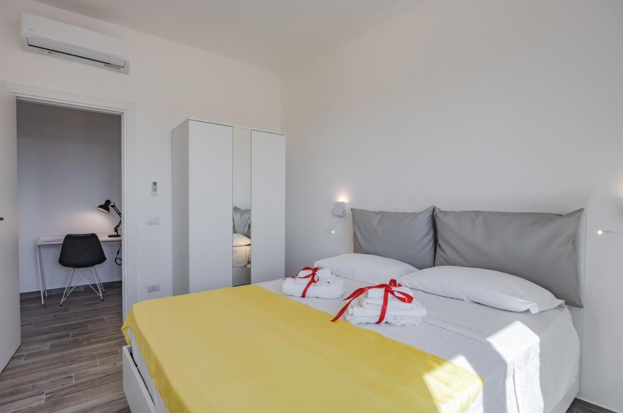 Licia & Tonino Apartments Near The Station Lecce Dış mekan fotoğraf